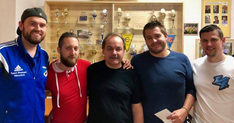 Alter Hase gewinnt Premiere vom FC Pasenbach Schafkopfturnier